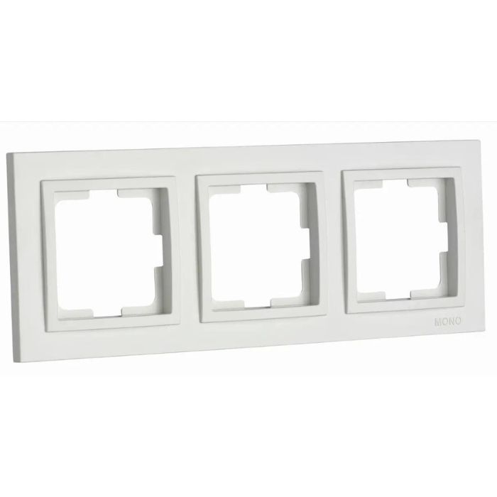 Рамка 3-на Mono Electric DESPINA, біл.