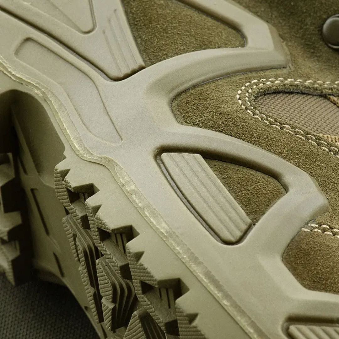 Демісезонні черевики LOWA, олива, розмір 39