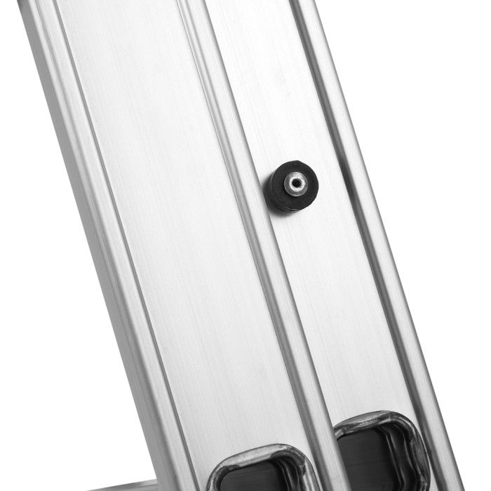 Драбина алюмінієва 3-х секційна BLUETOOLS (3х7 сходинок) (160-9004)