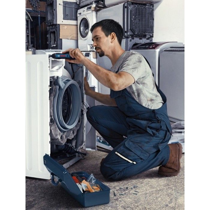 Викрутка акумуляторна  Bosch GO 2 Professional (3.6 В, 1.5 А*год, 5 Н*м) (06019H2100)