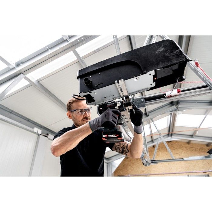 Акумуляторний ударний гайковерт SSW 18 LT 300 BL