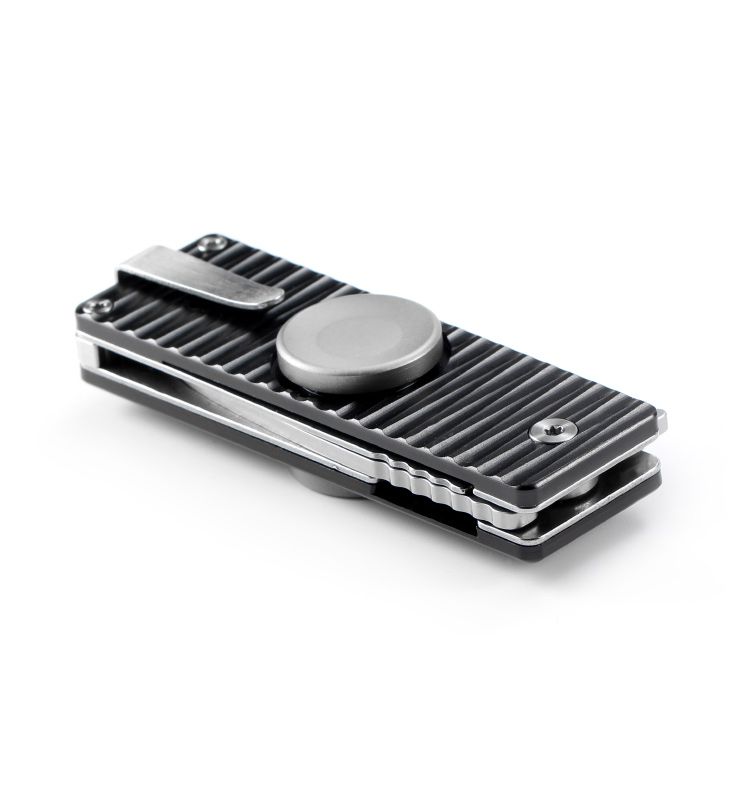 Ніж-спиннер Roxon SK01