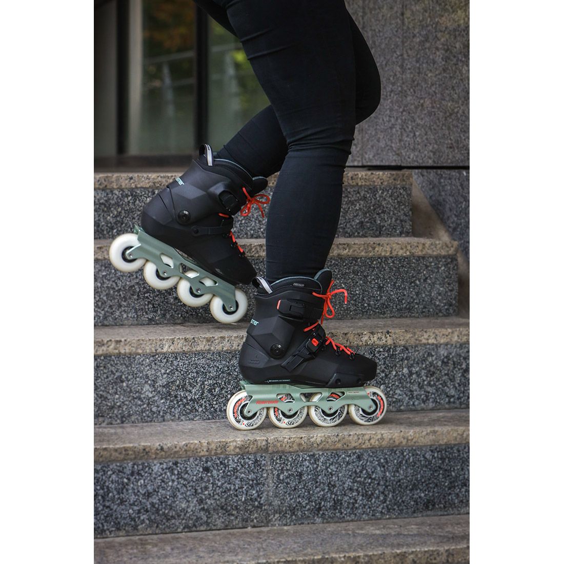 Rollerblade ролики Twister XT W black-mint 240