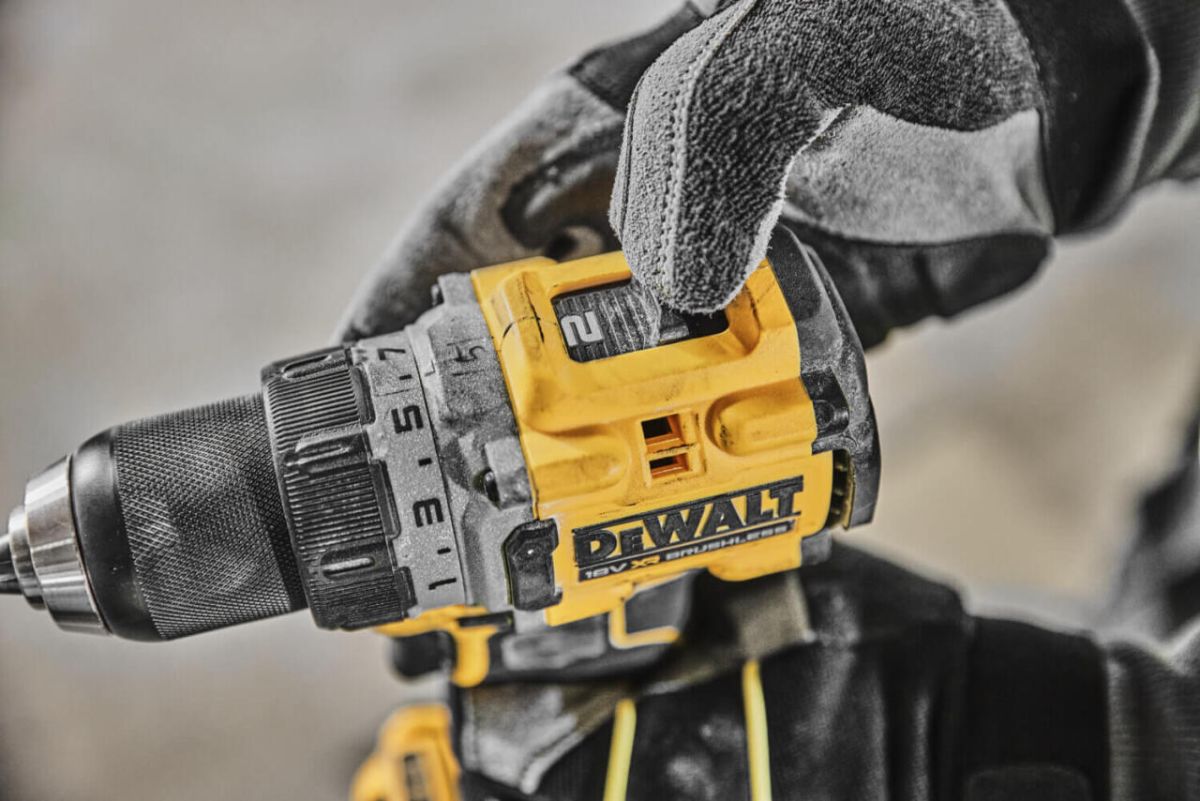 Дриль-шуруповерт акумуляторна безщіткова DeWALT