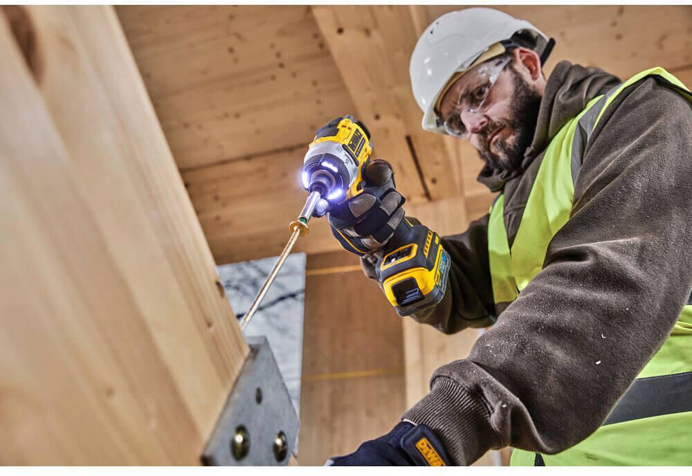 Шурупокрут ударний акумуляторний безщітковий DeWALT DCF860E2T