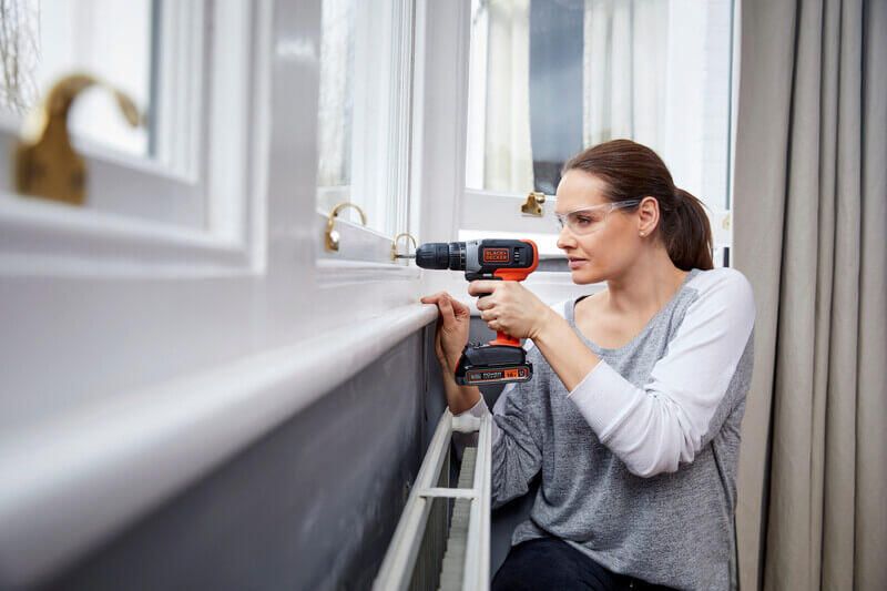 Дриль-шурупокрут акумуляторний BLACK+DECKER BCD001C1