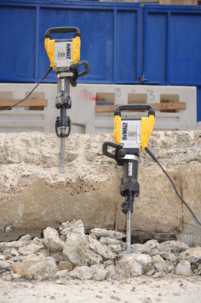 Молоток відбійний мережевий DeWALT D25960K D25960K