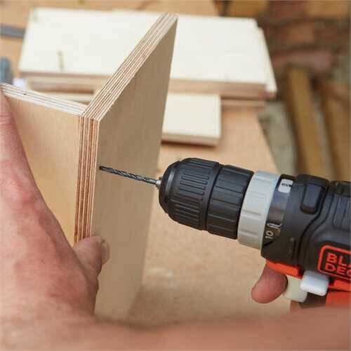 Дриль-шурупокрут акумуляторний BLACK+DECKER BDCD
