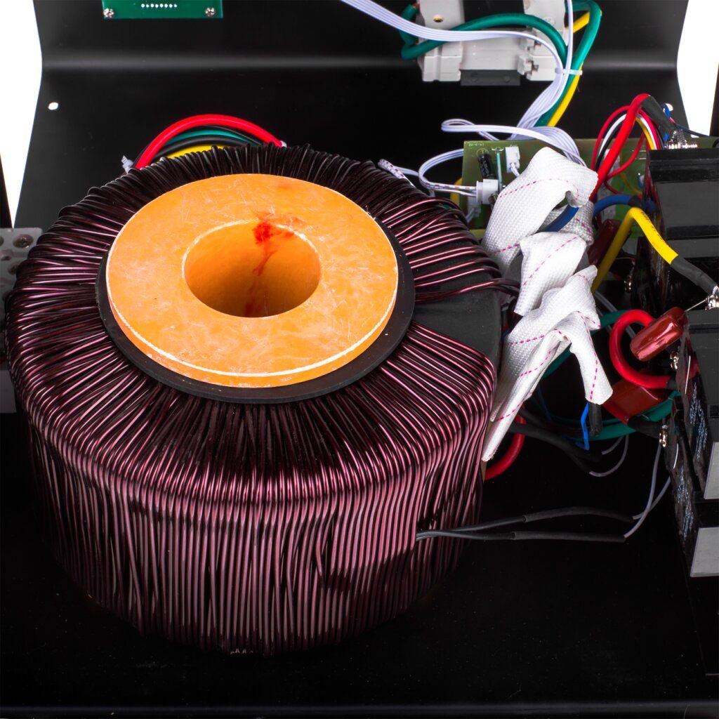 Стабілізатор напруги LPT-W-12000RD BLACK (8400W)