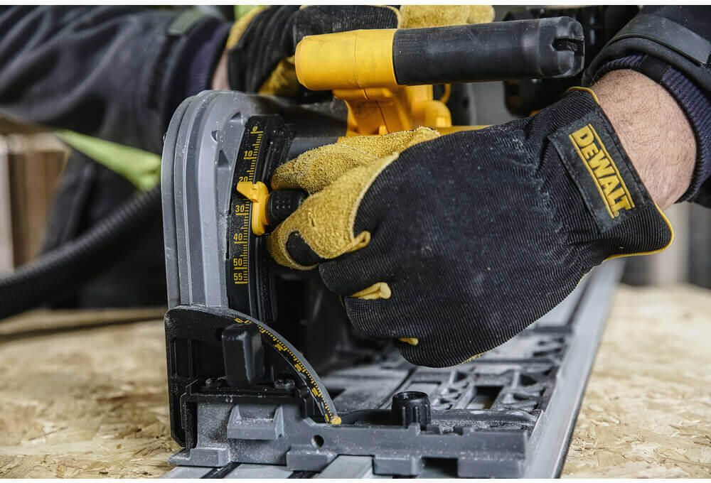 Пила дискова занурювальна акумуляторна безщіткова DeWALT DCS520T2R