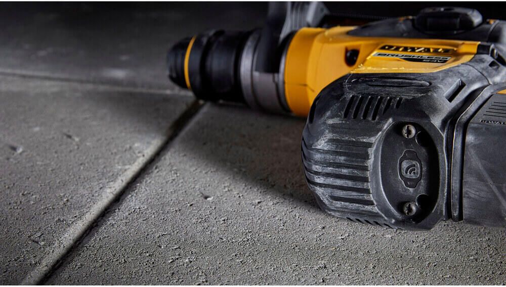 Перфоратор акумуляторний безщітковий SDS-Plus DeWALT DCH416NT