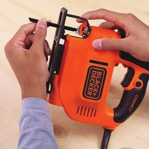 Пила лобзикова мережева BLACK+DECKER KS701E