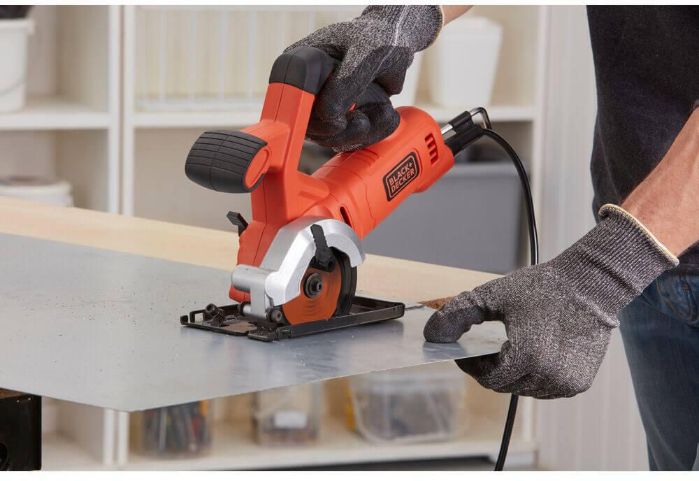 Пила дискова мережева BLACK+DECKER BES510