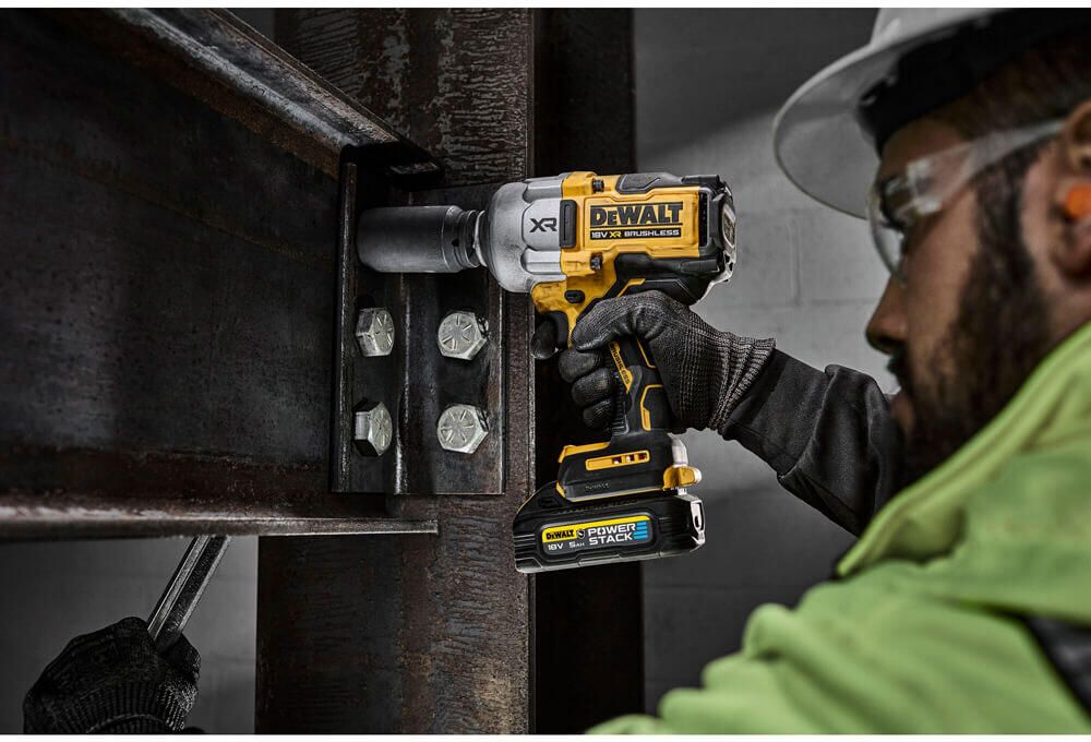 Гайкокрут ударний акумуляторний безщітковий DeWALT DCF964NT