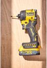 Шурупокрут ударний гідравлічний акумуляторний безщітковий DeWALT DCF870NT