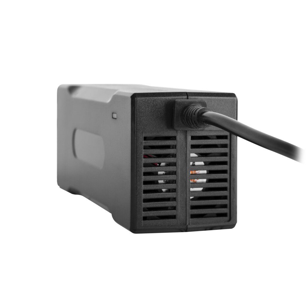 Зарядний пристрій для АКБ LP AC-019 12V 8A