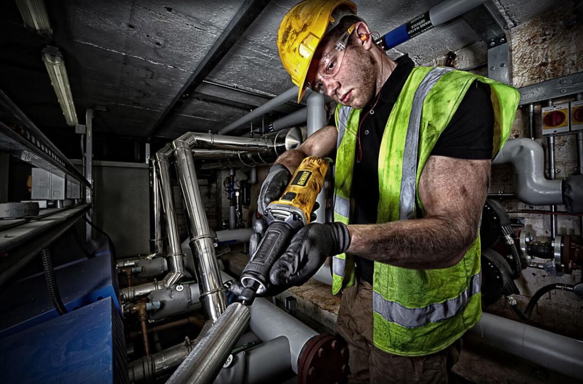 Прямошліфувальна машина мережева DeWALT DWE4884