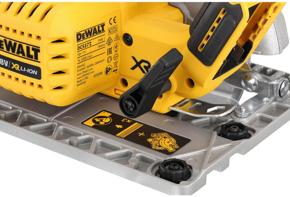 Пилка дискова акумуляторна безщіткова DeWALT DCS572N