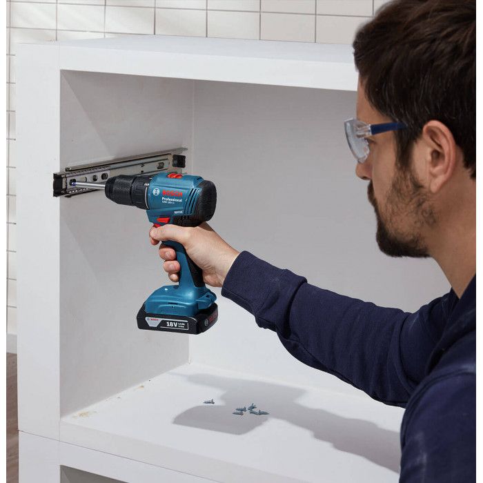 Акумуляторний шуруповерт Bosch GSB 185-LI Professional (18 В, 2х2 А*год, 50 Н*м) (06019K3100)